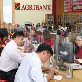 Ngân hàng rầm rộ hạ lãi suất huy động, big 4 lên kế hoạch giảm lãi vay